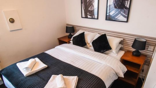 double-kinross-st7
